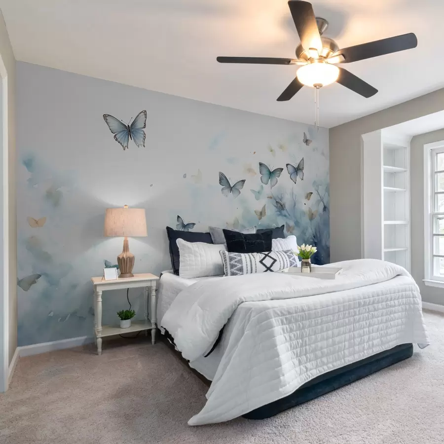 murais de parede Borboletas sobre manchas azuis em um fundo de aquarela úmida w01861