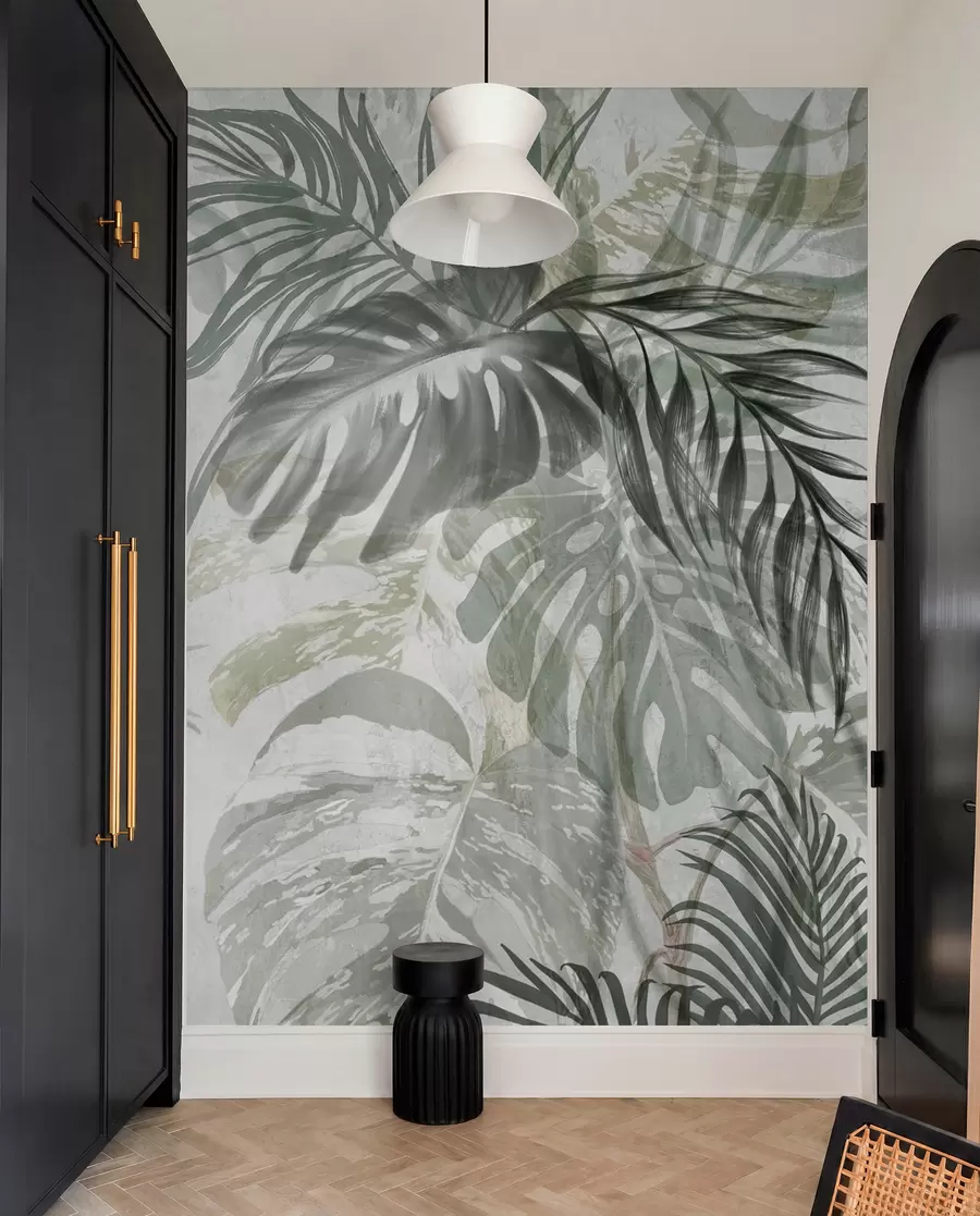 murais de parede Monstera e folhas de palmeira em tons de verde e cinza, botânica, folhagem tropical, plantas da selva, fundo texturizado w09011
