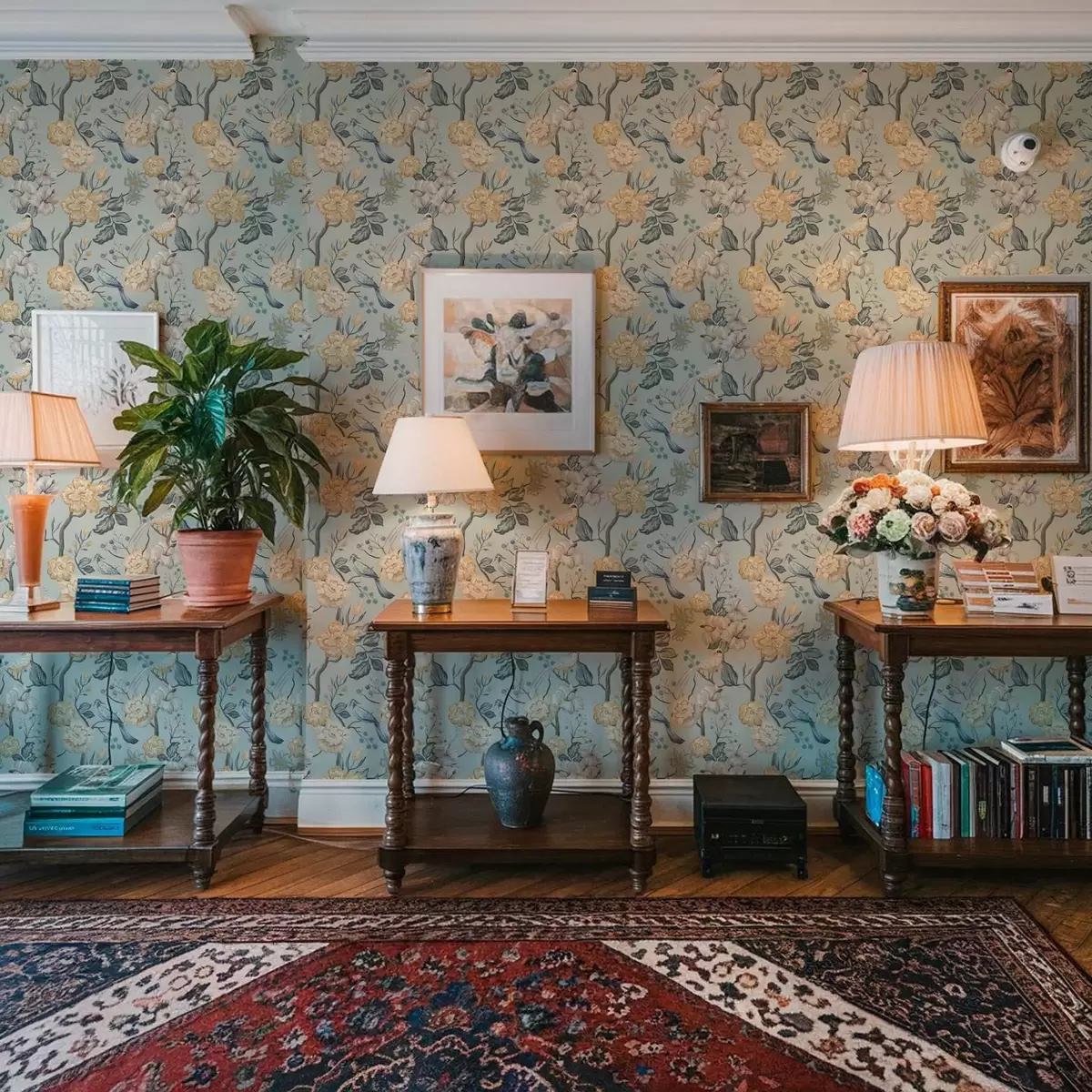 Papel de parede Flores e pássaros em um fundo azul a00134