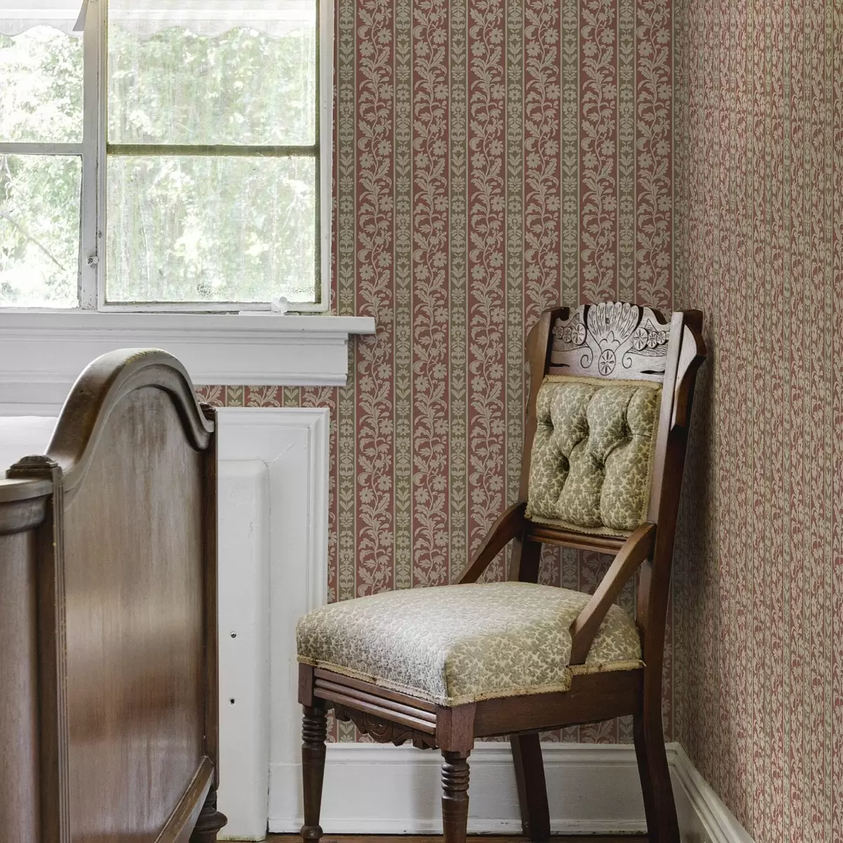 Papel de parede Listras verticais retrô com estampa floral a00362