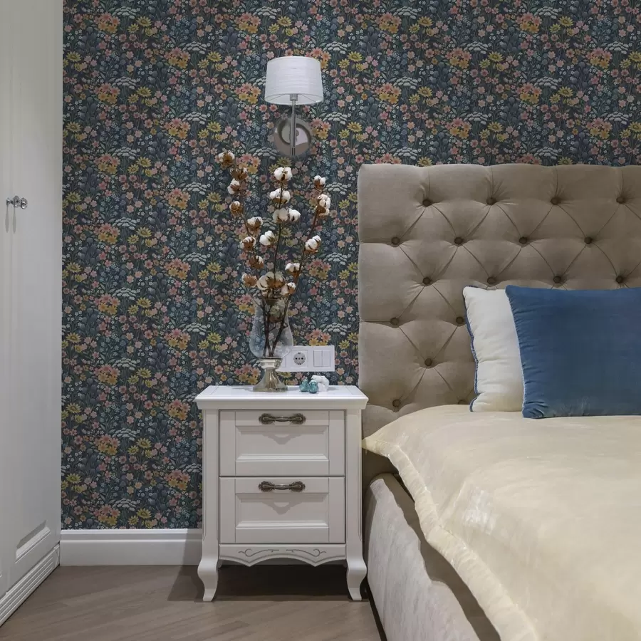 murais de parede Flores coloridas do prado em aquarela sobre azul-marinho a00381