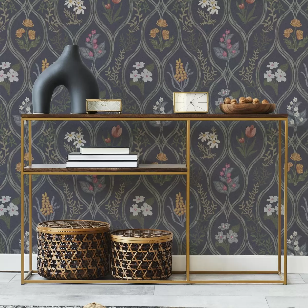 Papel de parede Moldura vintage escura com flores coloridas de jardim a00454