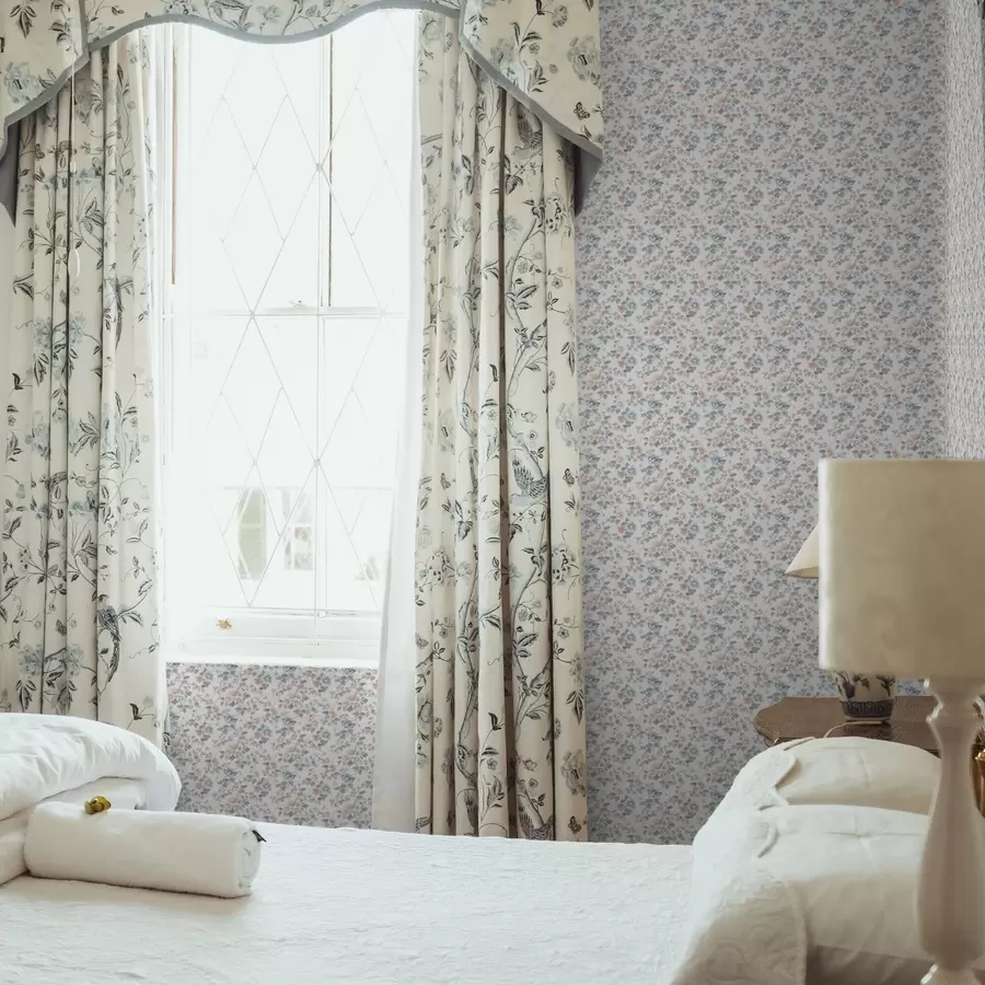 murais de parede Ornamento floral pequeno em tons de azul e coral a00347