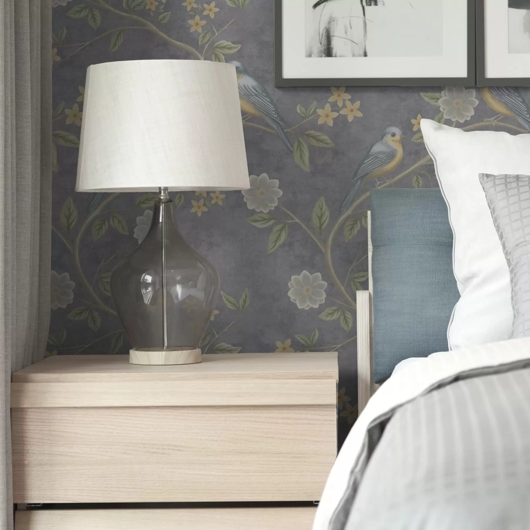 murais de parede Pássaros em galhos entre flores em um fundo cinza a00483