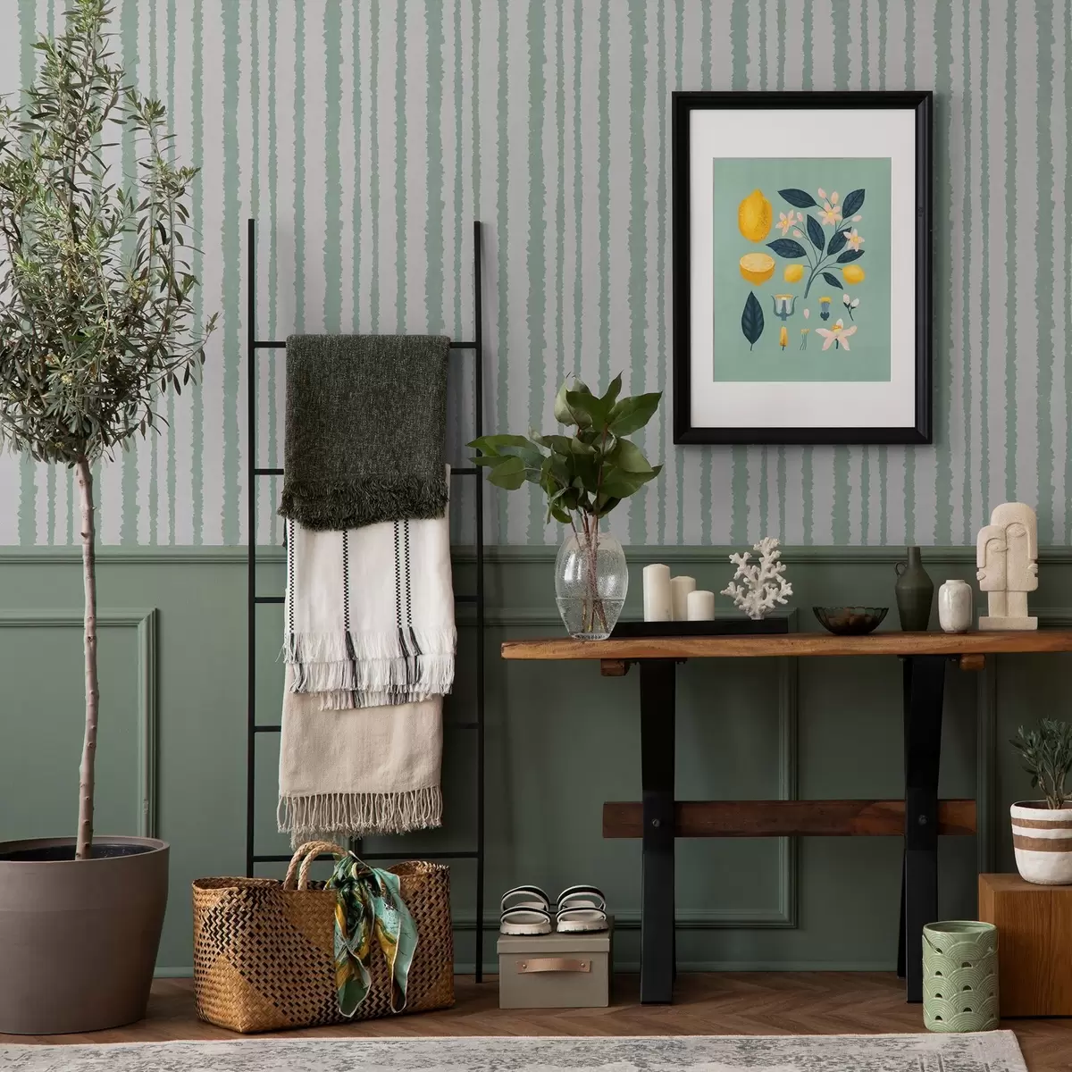 Papel de parede Listras de menta irregulares em um fundo branco a00510