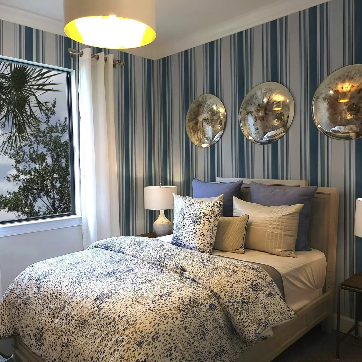 Papel de parede Listras azuis com lacunas brancas a00525