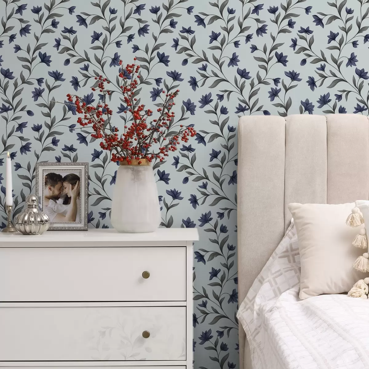 Papel de parede Campânulas sobre um fundo azul claro a00622v3