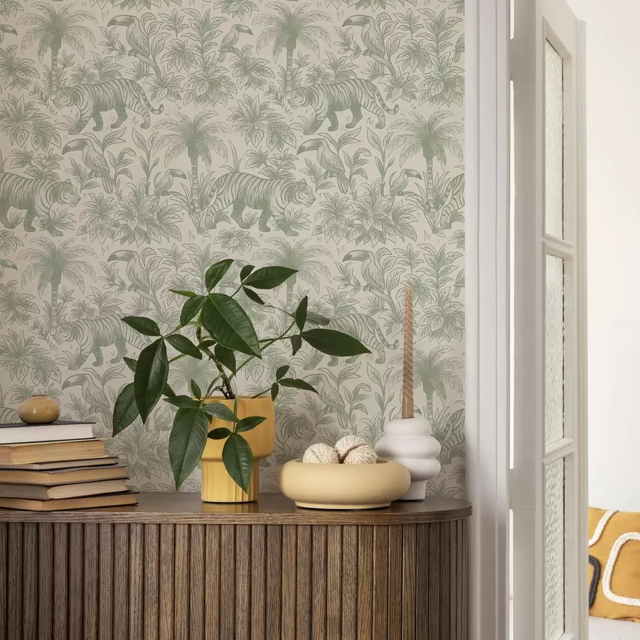 murais de parede Tigres e pássaros tropicais entre palmeiras em um fundo claro a00711