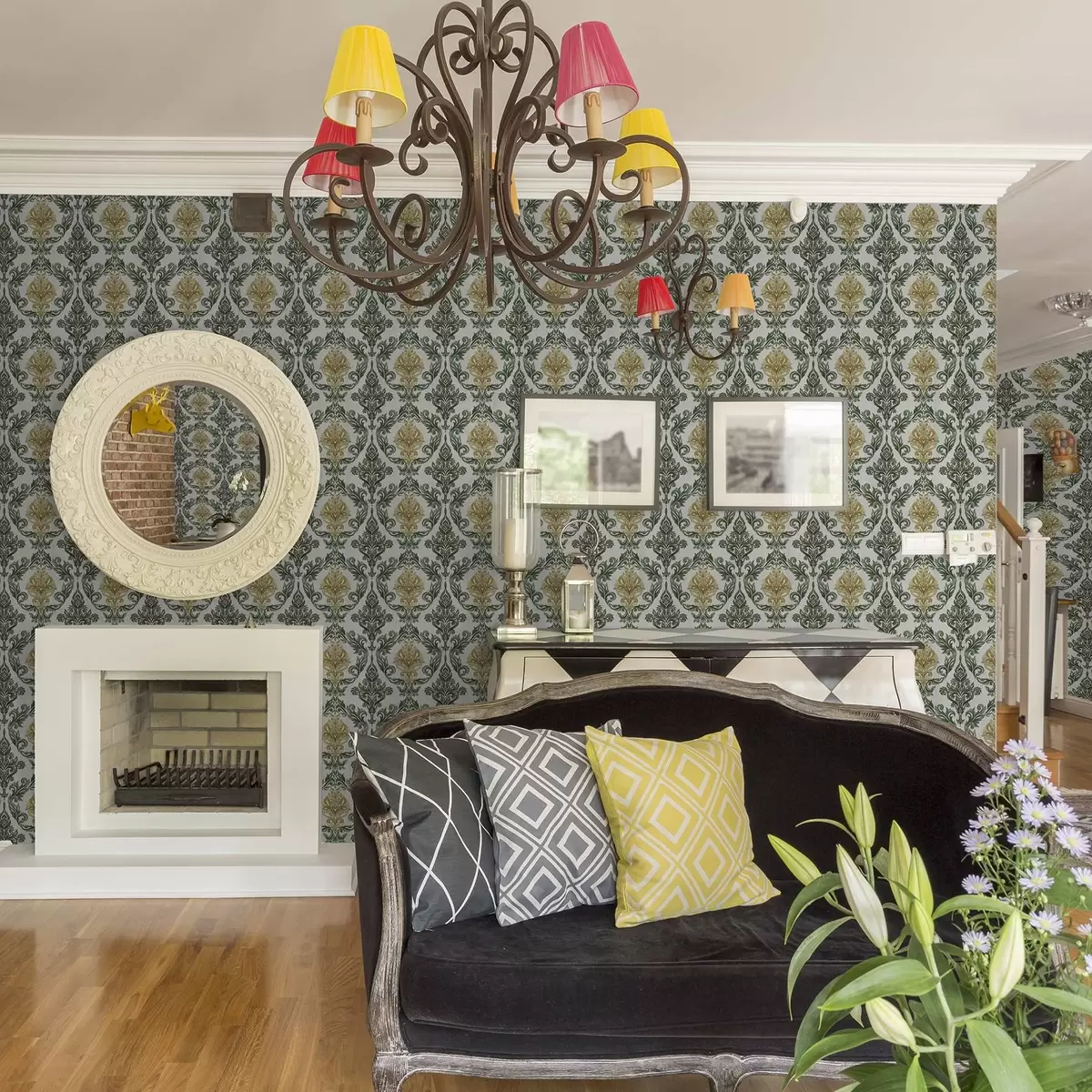 Papel de parede Damasco com arabescos verdes sobre fundo claro a00828v1