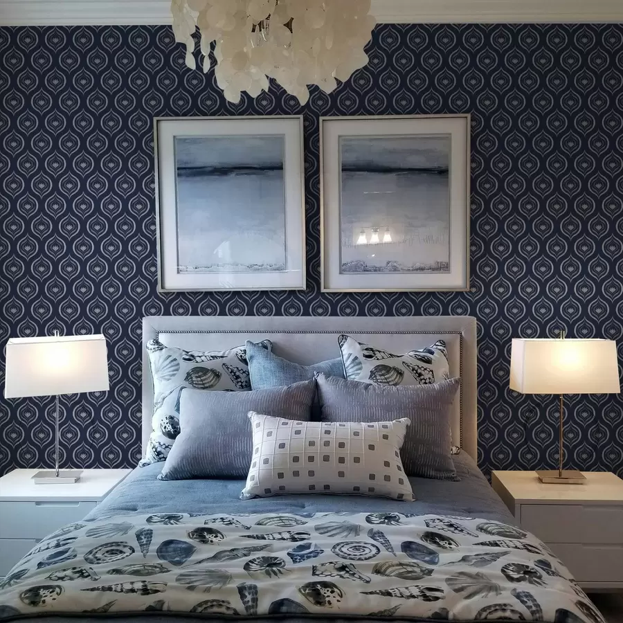 murais de parede Motivos contrastantes de gotículas com uma flor sobre um fundo azul-marinho escuro a00977v1