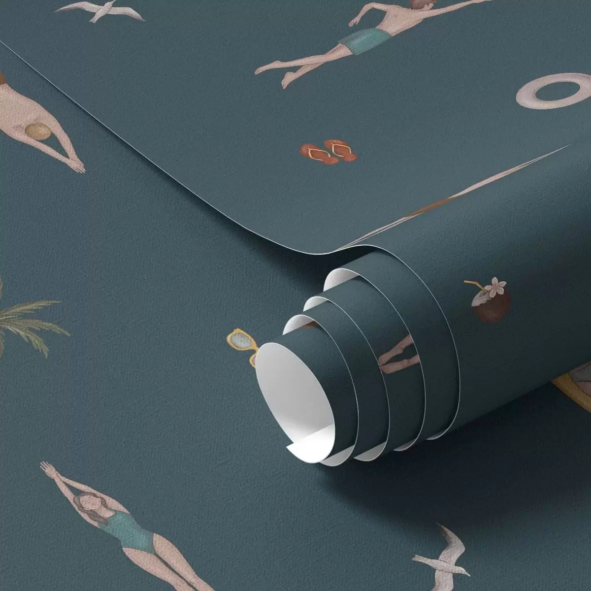 Papel de parede Nadadores, palmeiras e acessórios de praia sobre um fundo azul escuro a01276